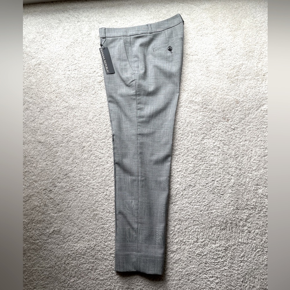 New With Tags Banana Republic Glen Plaid Avery Stretch Wool Trousers, Size 0S